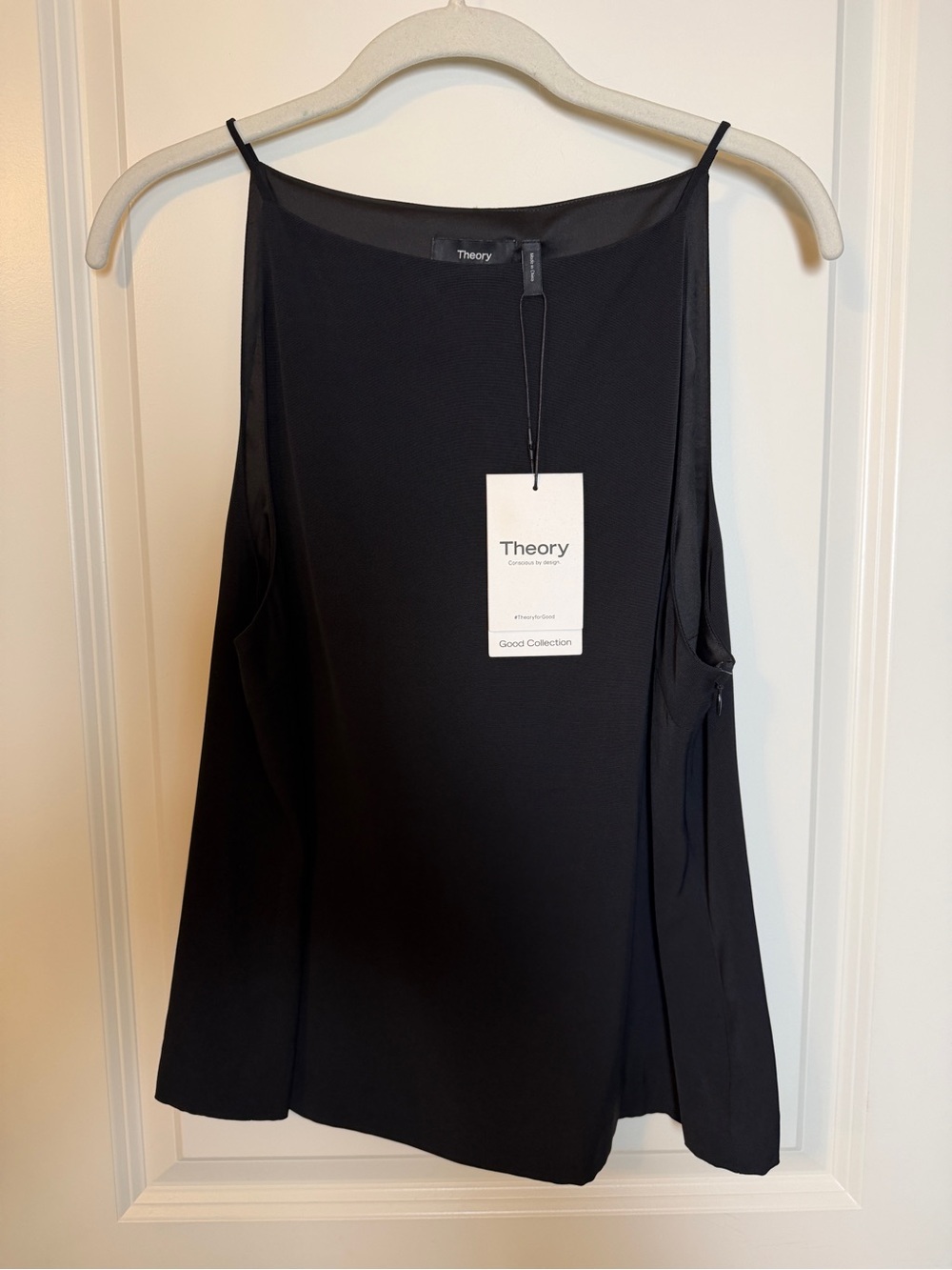 NWT Theory Sleeveless Top